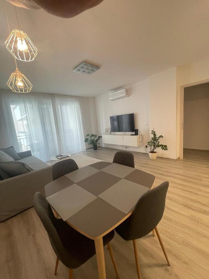 West Budapest-Edge Of Downtown-Free Parking Екстер'єр фото