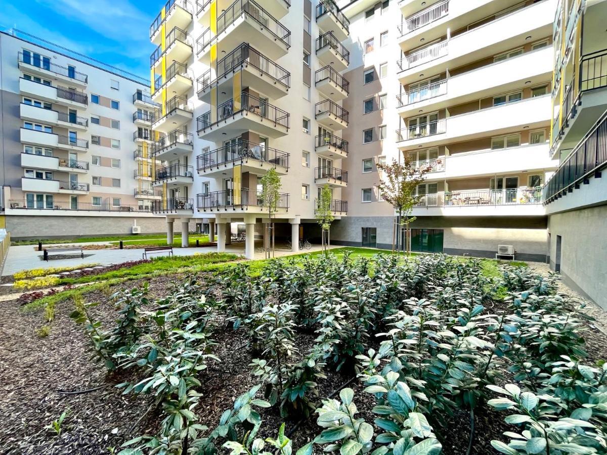 West Budapest-Edge Of Downtown-Free Parking Екстер'єр фото